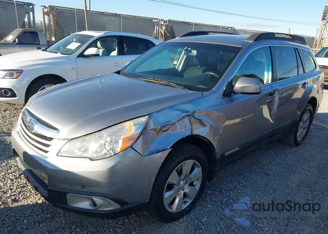2011 Subaru Outback 2.5I Premium z USA, uszkodzony, nr VIN 4S4BRBGC4B3422439